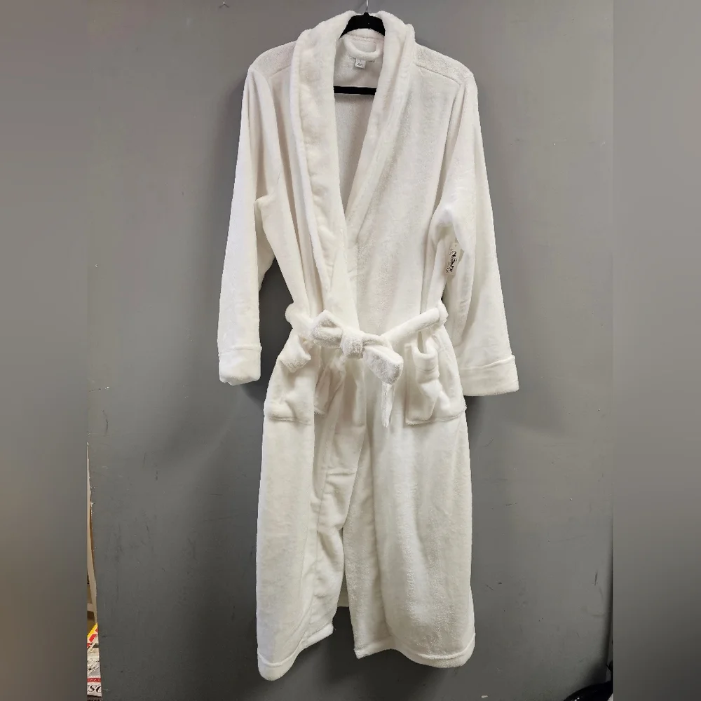 Women's Plush Long Robe - Picture 2 of 5